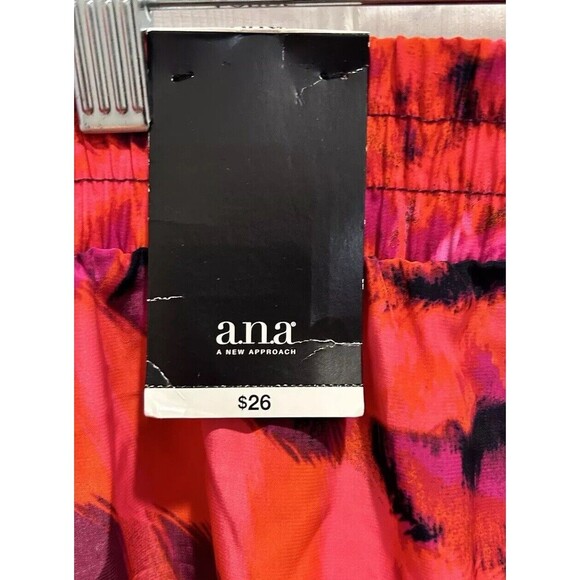 A.N.A A New Approach Women's Large Multi-Color Polyester Shorts NWT Pockets - Picture 4 of 5